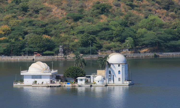 Astronomical observatories In India Blog1