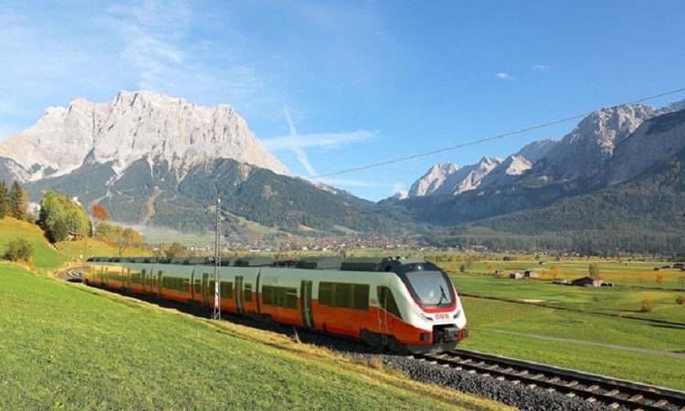 Bombardier Vivarail Battery Train