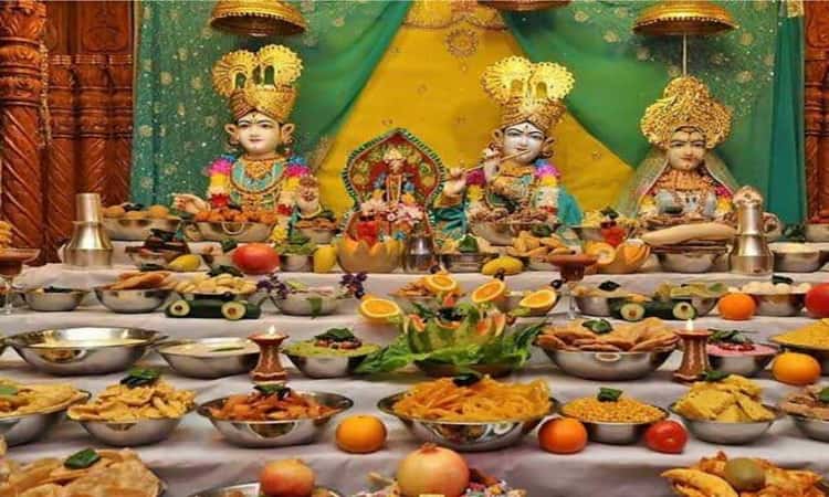 Legendary Chappan Bhog | Trainman Blog