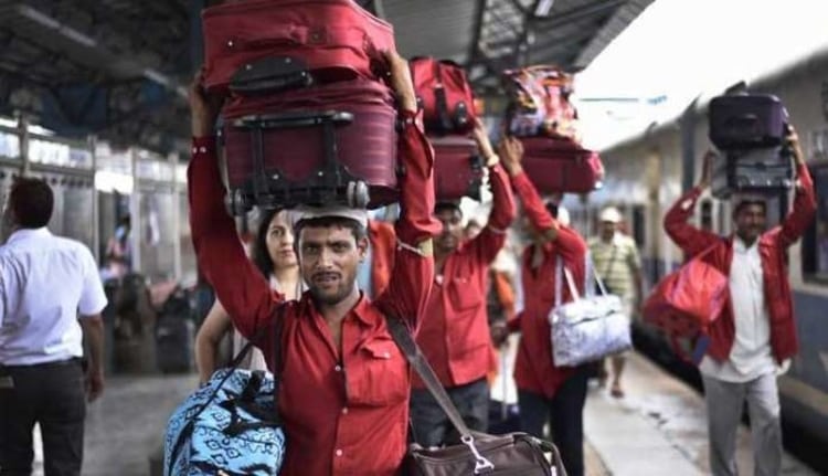 Indian Railway To Levy Hefty Fine On Passengers For Extra Luggage!