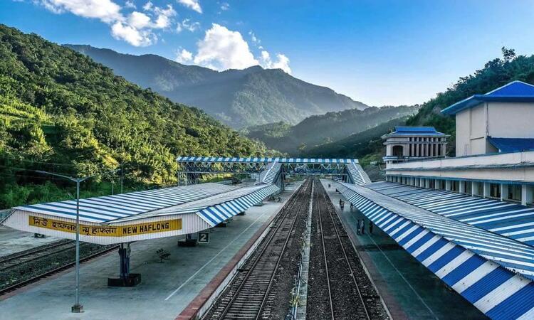 Most Scenic Railway Stations In India Blog1