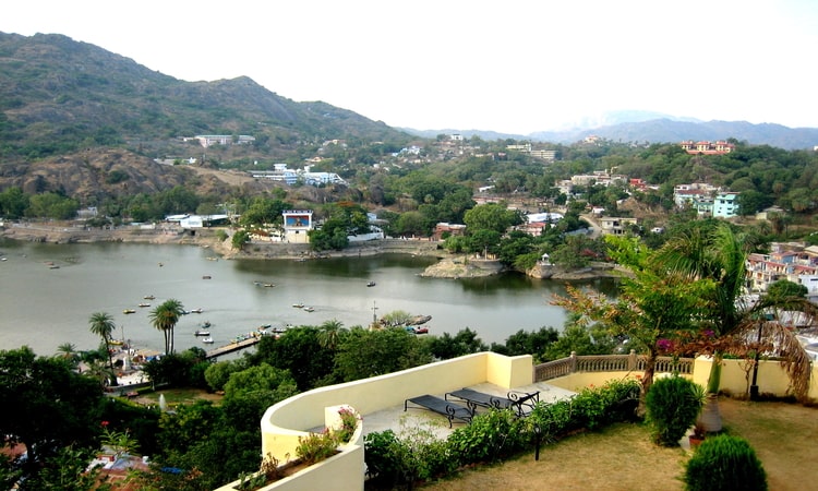 Nakki Lake