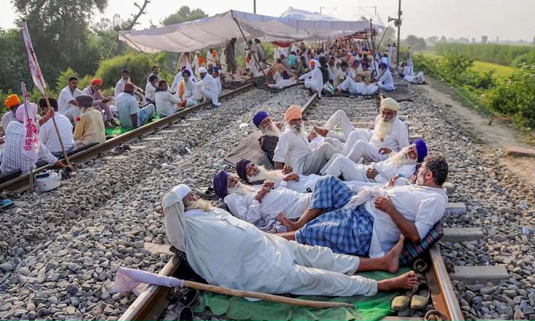 Rail Andolan Blog1