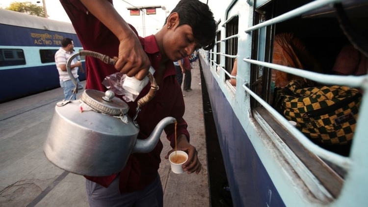 Train Tea Seller